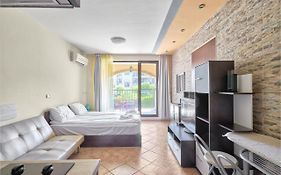 Green Life Sozopol Cozy Studio By Flat Mаnаger